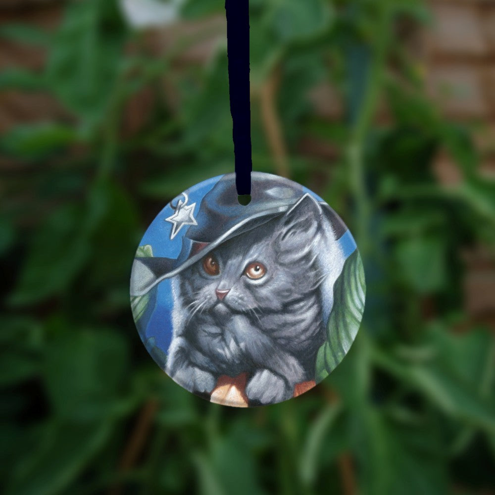 The reverse side of the ornament, showing just the cat.