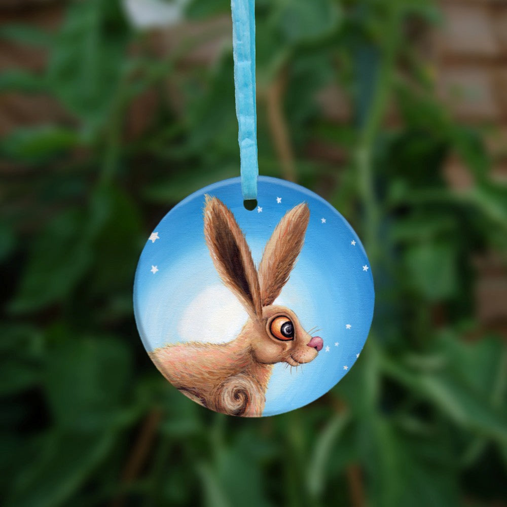 The other side of the ornament, showing a close up of the hare's head.