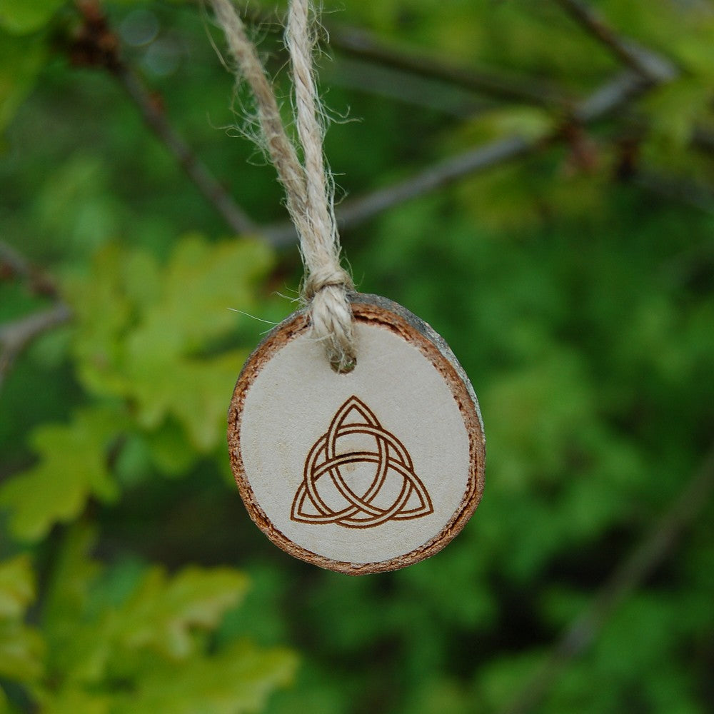 Blessing Charm - Triquetra